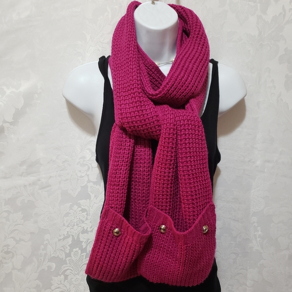 Michael Kors scarf with pocket on pink - Picture 9 of 16